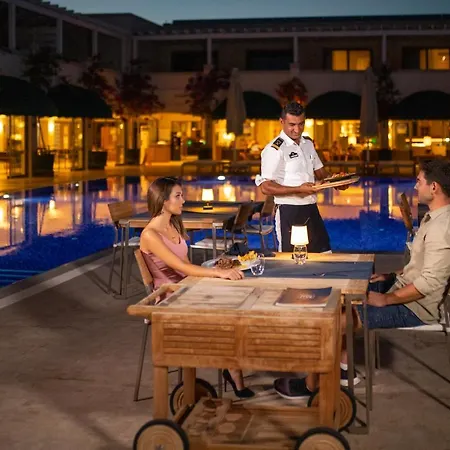Hotel Yacht Club Didim