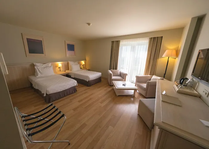 Yacht Club דידים