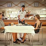 酒店 Yacht Club