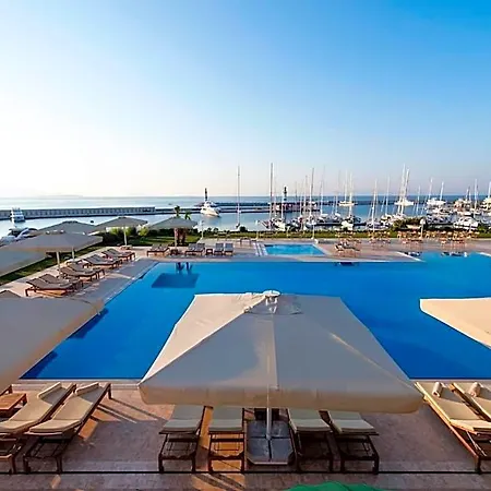 Yacht Club Didim