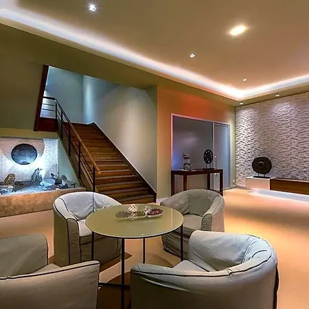 Hotel Yacht Club