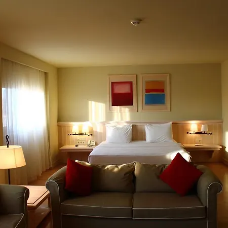Hotel Yacht Club 5*