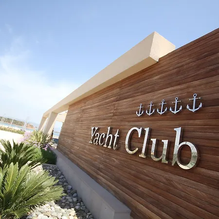 فندق Yacht Club ديديم