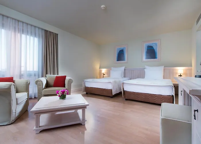 Yacht Club Otel Didim